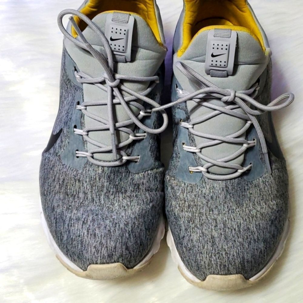 Nike Womens Air Max Motion Racer Size 8 - Picture 3 of 14